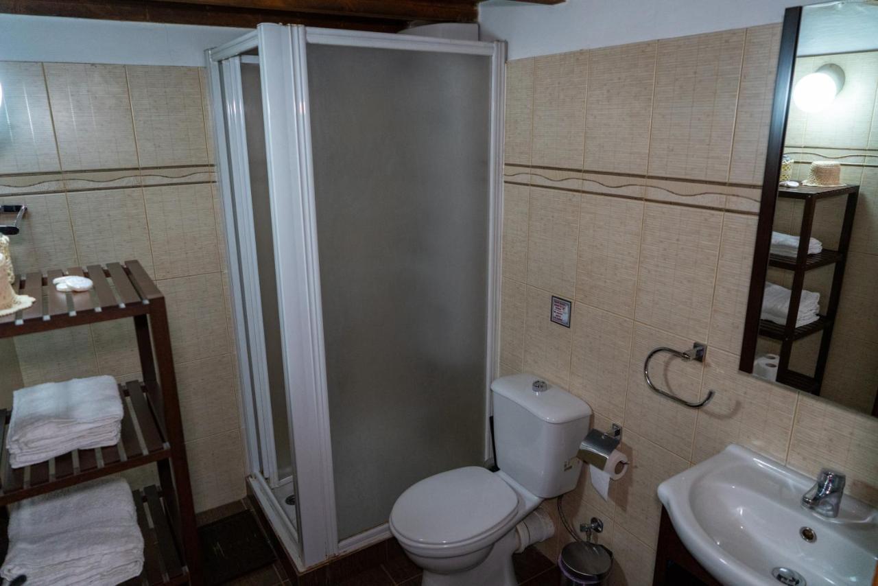 Zangoulos Villa กาโกเปเตรีย ภายนอก รูปภาพ